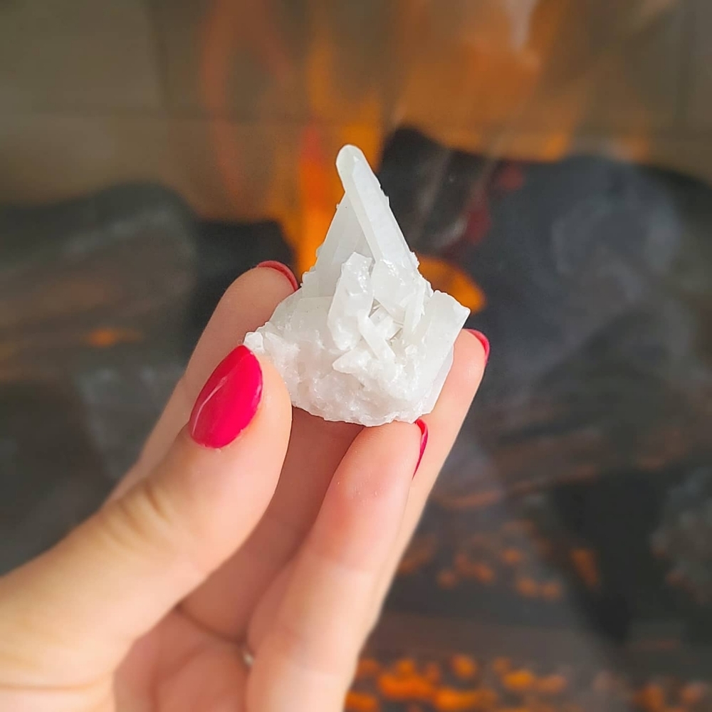 Natural Clear Quartz Crystal 🔮